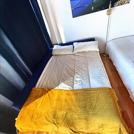 4 Pessoas No Oporto